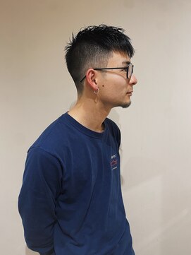 ハイセンス(HISENSE) メンズ刈り上げベリーショートネオモヒカン 【GIA】