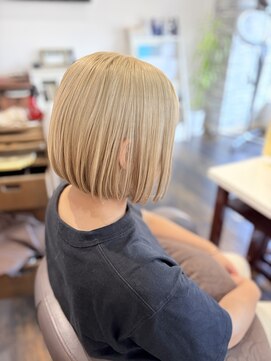 ライオンハート 長命ケ丘店(Lion Heart) ブロンドボブ