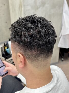 スウェル 稲毛店(Swell) MEN’S HAIR/ブルーブラック/フェザーパーマ/稲毛駅