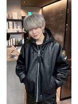 ユーザ(YUZA)&nbsp;シルバーベージュデザインカラー