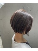 丸みがかわいいショート