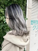 クレア 能見台(CREA)&nbsp;バレイヤージュ×くびれミディアム