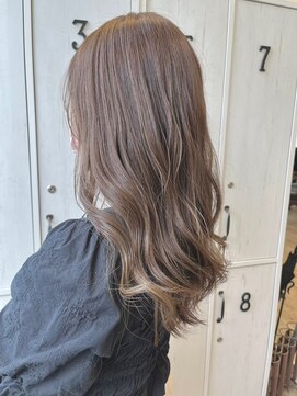 ルプラ チッタ(le-pla Citta) シアーベージュ/セミロング