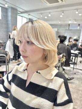 アンダーバーホワイト(_WHITE) ボブでもかわいいお顔周り　顔周りレイヤー