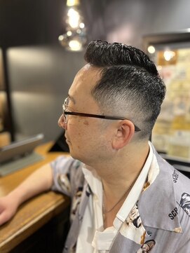 銀座 シノ 本店(shino) 【銀座理容室】フェードスタイル