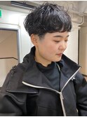 刈り上げショートパーマ