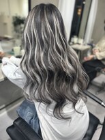 アルマバイロサ(ALMA by ROSA)&nbsp;シルバーハイライトシールエクステ70枚　担当SE-YA