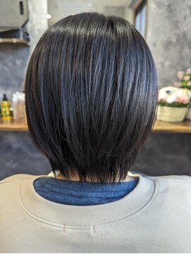 ロム アッシュブラック/アースカラー/ヘルシースタイル/30代40代