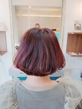 ジャム オードリー(Jam Audrey) ピンクグラデーションカラー/リップラインボブ/オン眉