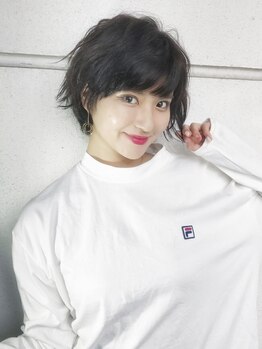 ジュリー(JURY)の写真/すきバサミを使わない、再現性にこだわった【JURY】のカット。憧れの外国人風スタイルが叶えられる…♪
