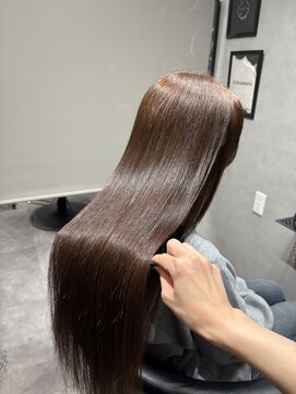 アクロマティック(Achromatic) 【ブリーチなし】ミルクティベージュ