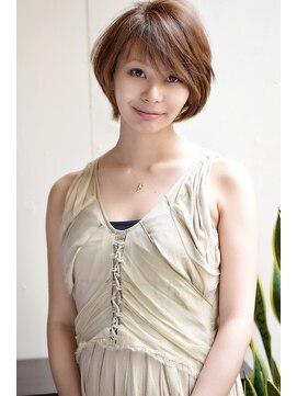 ヘアサロン トラヴィス(hair salon Travis) 【左右非対称】アシンメトリーバング・ショートボブ