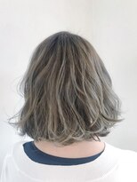 フィエスタ(Fiesta) アッシュベージュ