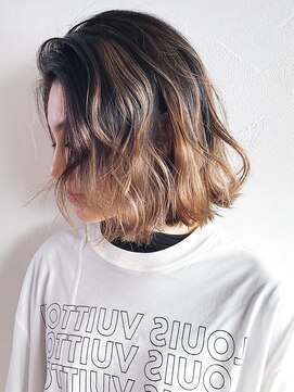 アイティー バイ アルバム 中野店(IT by ALBUM) ハイライトグラデーション_耳かけウェーブパーマ_ba290541
