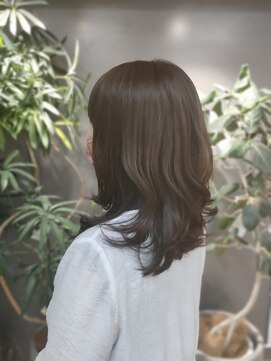 アパルトメント ジェシカ(l'appartement de Jessica) 柔らか上品セミディ