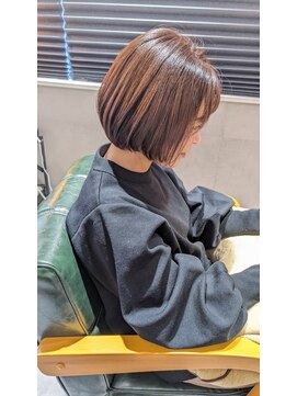 アーツ 茅ヶ崎(arts) 前髪/マチルダボブ/ピンクベージュ/インナーグレージュ/ショート