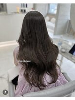 ヒン(HIN)&nbsp;愛されブラウンカラー♪