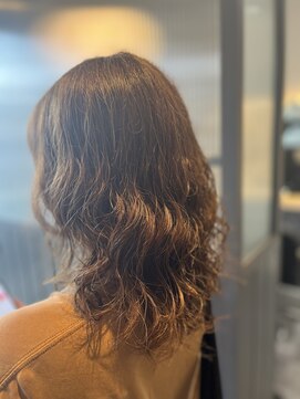 ジールヘアー(GIIL HAIR) ナチュラルウェーブ