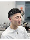 ジェットモヒカン/アップバンク/ツーブロック/フェード/黒髪