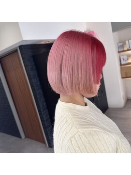 ホーミーキョウト(Homey Kyoto) 淡色ホワイトピンク×前髪ボルドー◎艶感ボブ