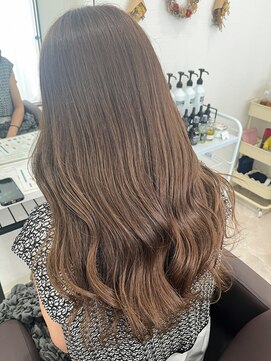 ミモザ シンサイバシ(Mimosa shinsaibashi) ベージュカラー