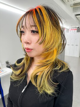 イロウ 山口どうもん店(IROW) レイヤーカット ブリーチカラー デザインカラー 【山口】