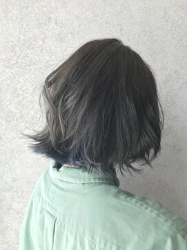 ヘアサロンM 新宿 アッシュグレー