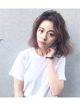 ワクナ(Wakuna) カジュアルストリート