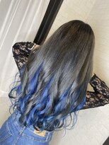 アルマヘア(Alma hair) インナーカラー×ブルーシルバーカラー