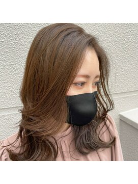 エストアール フクオカ 福岡博多店(est-r. Fukuoka) 【透明感抜群ミルクティーベージュ】