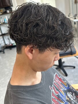 フゥ 宇都宮(FeU) 波巻きパーマメンズパーマメンズヘアツーブロックツイストパーマ