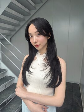 ウィクシーミミ 栄矢場町店(wixy mimi) レイヤーカット