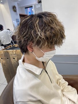 キャンバス バイ ネオリーブ 横浜西口(Canvas by neo.) ツーブロック/ツイストスパイラル/パーマ/ハイライト/横浜