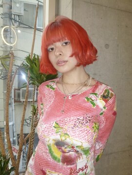 オーオシカシカスペース(OOO YY Space) 暖色カラーのボブスタイル