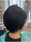 ショートボブ