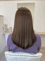 ルフトバイアンビエンテ(Luft by ambiente) アッシュベージュ ストレートスタイル