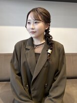 ロージーバイフーガヘアー 元住吉店(Rosy by FUGAhair) 甘すぎないサイド編みおろし♪