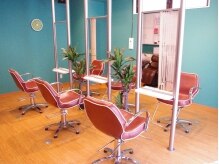 ヘアースタジオ サイ(hair studio Xai)の雰囲気（緑をたっぷり使った店内。リラックス効果抜群です♪）