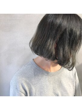 ミント(mint) 赤み除去、カーキグレージュ♪