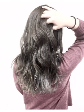 セレスト 下北沢店(CELESTE) グラデ×グレージュ