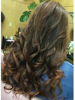 エムズガーデン M'sGarden&nbsp;ロング ウエーブヘア