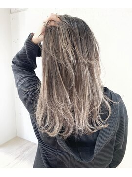 ヘアーワークス ヘルム 渋谷店(HAIR WORKS HELM) 【HELM渋谷】ハイバレミルクティーベージュ