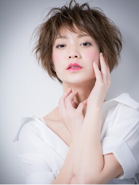 カバーヘア ブリス 大宮西口(COVER HAIR bliss) 外国人風無造作カールのセンシュアルショートs大宮20代30代40代
