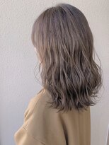 イリス バイ アルティナ 武蔵小杉店(Iris by artina)&nbsp;アッシュグレージュ×ゆるウェーブ【Iris武蔵小杉】