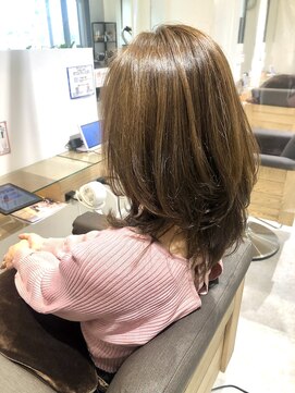 ルディー バイ ヘアーポケット(rudii by HAIR POCKET) レイヤースタイル★アッシュベージュ