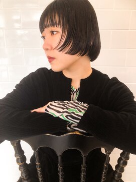 リヤン(Lien) 前上がりボブ