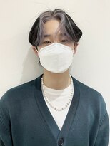 ヘーゼル 博多(HAZEL.)&nbsp;【HAZELリョケ】メンズセンターパートインナーカラー