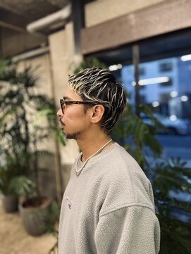 スティルライツ(STILL LIGHTS) 重ためのメンズショートスタイル