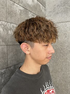 ニアウ 伊勢崎連取店(Niau) メンズマッシュスパイラルカールメンズパーマ