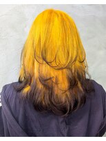 カー(KAH)&nbsp;エンドカラー　毛先カラー　デザインカラー　黄色　レイヤー